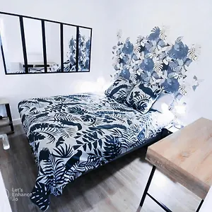 Appartement T2 Châtenaisien De La Vallée-aux-loups By Beds4wanderlust