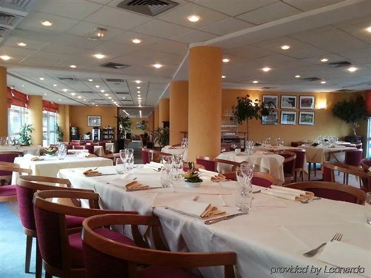 Ibis Styles Chatenay Malabry Paris Sud Шатне-Малабри