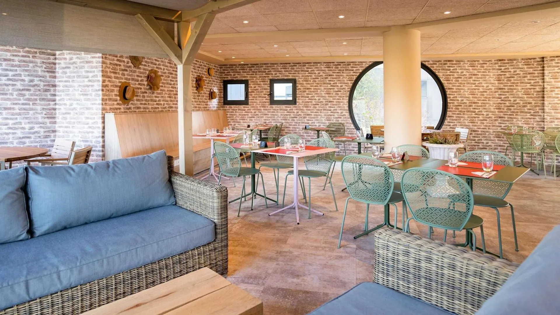 Ibis Styles Chatenay Malabry Paris Sud 3*, Шатне-Малабри Франция